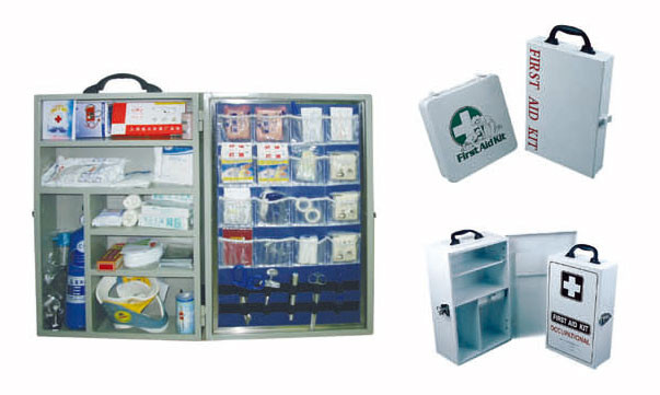 Caixas de suspensão do equipamento dos primeiros socorros para a família e a emergência do hospital